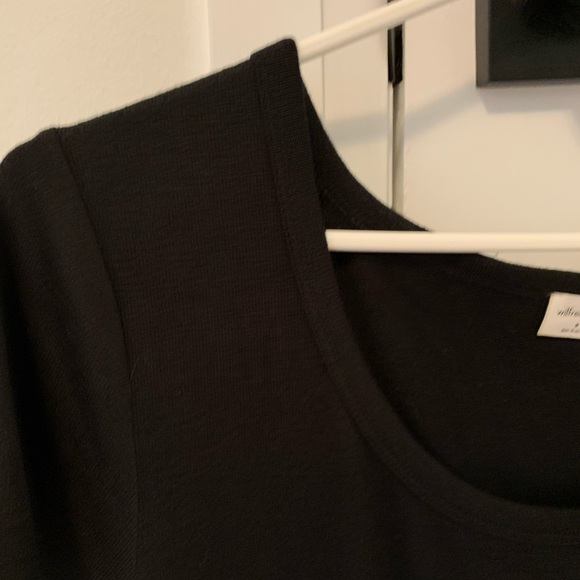 Aritzia T-shirt Dress - Picture 3 of 4